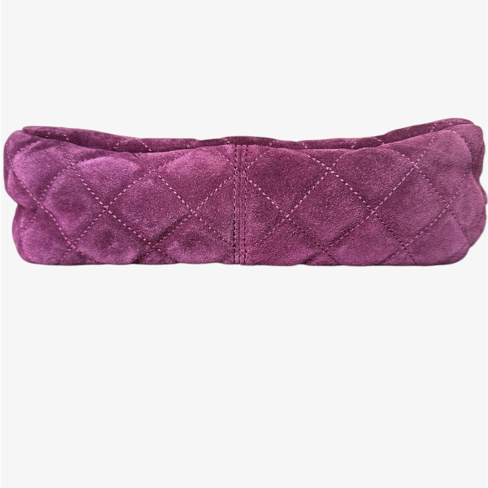 Michael Kors Quilted Plum Suede Shoulder Bag with Gold Chain - Picture 4 of 16